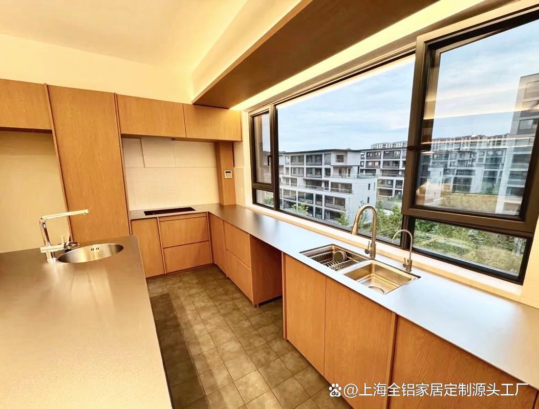 上海铝合金家居定制工厂哪家口碑好